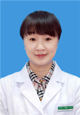 王颖航                        职务：风湿科副主任
                        职称：主任医师