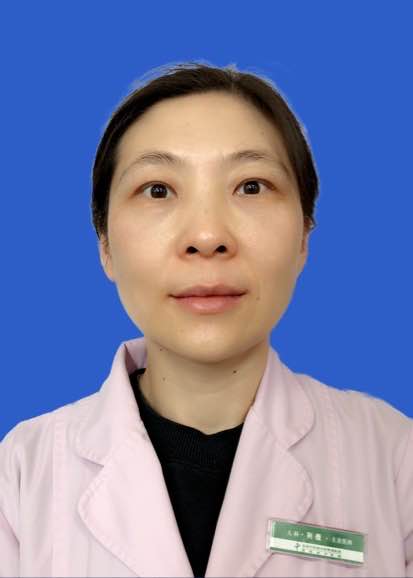 荆薇                        职称：主治医师