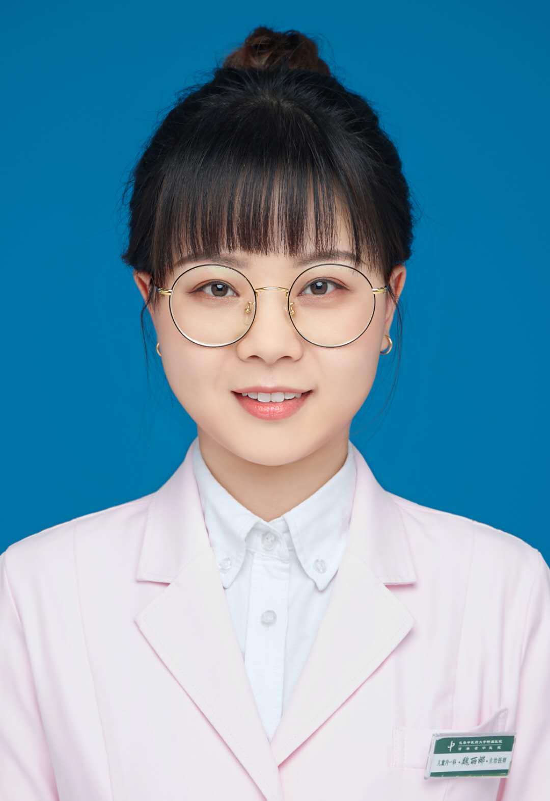 魏丽娜                         职称：主治医师