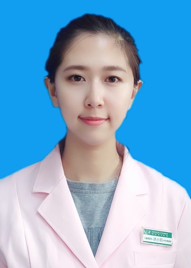 洪小玥                        职称：医师