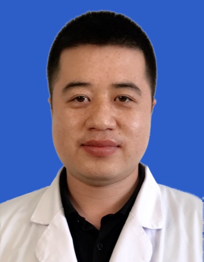 王一玮                        职称：医师