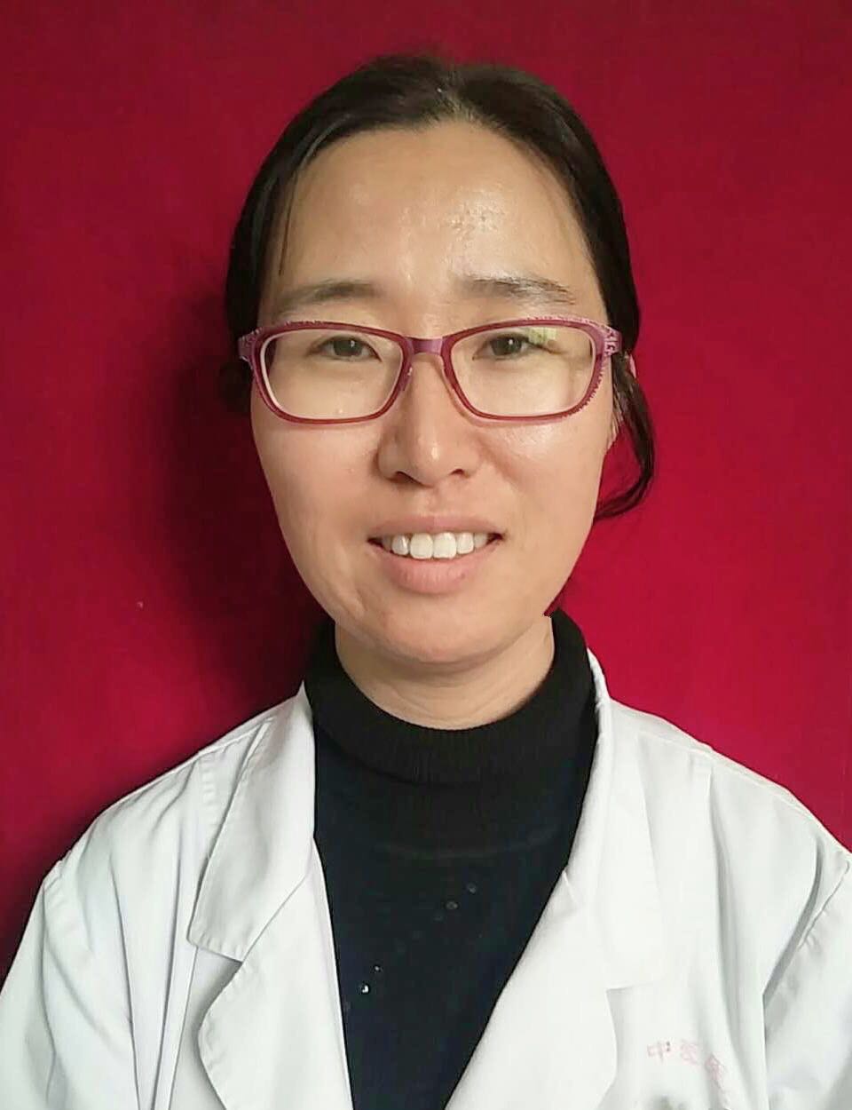 秦英副主任医师