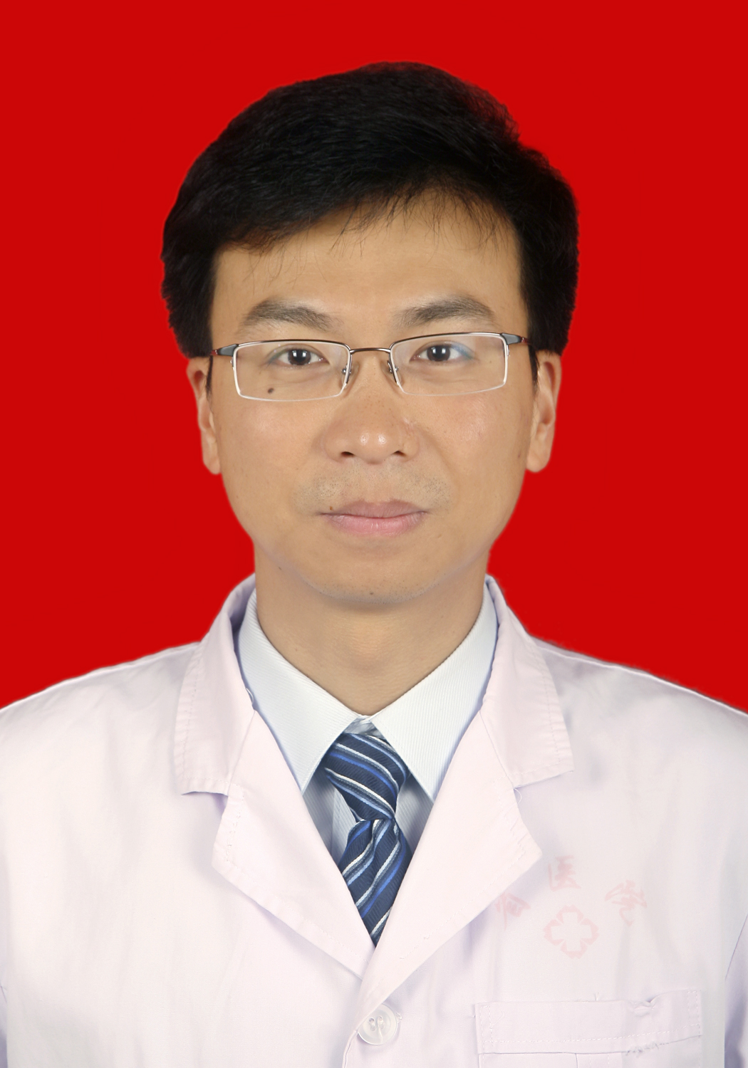 雷雨 副主任医师