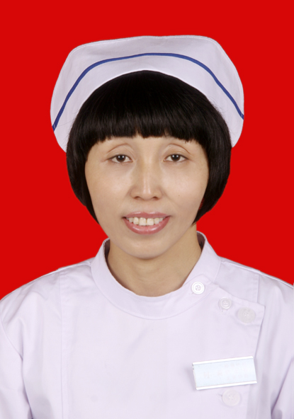 何莉 副主任护师