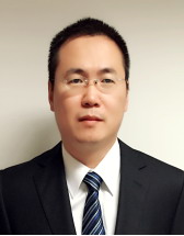 周建平副主任技师