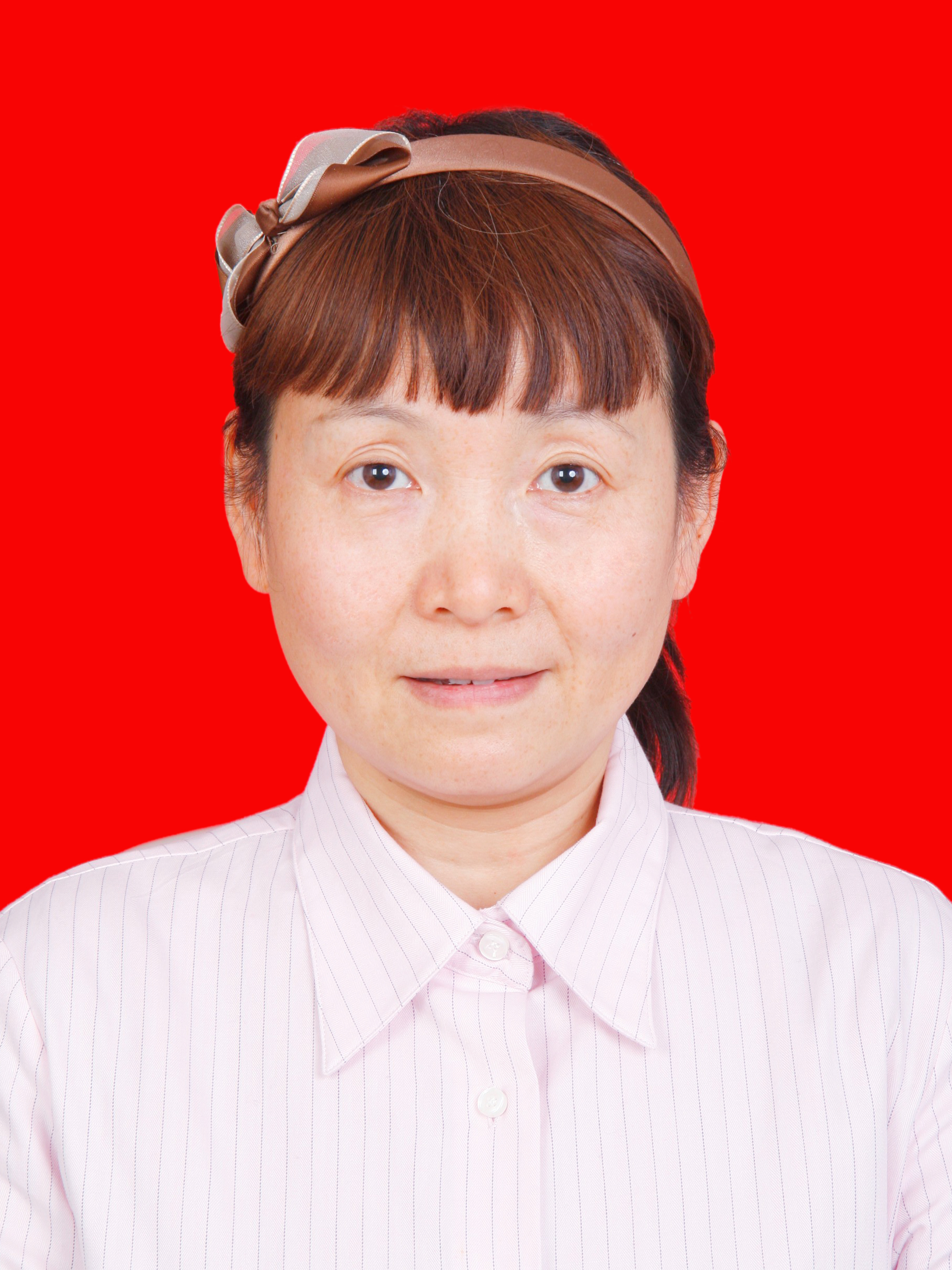 武雯 　 职称：