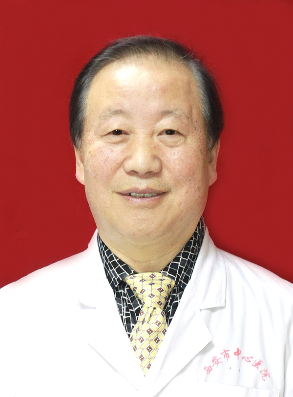 柏龙文 　 职称：主任医师