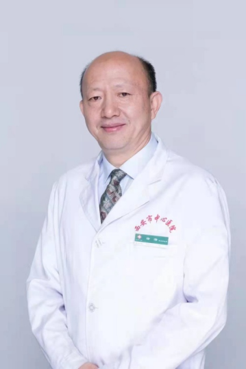 徐涛 　 职称：主任医师