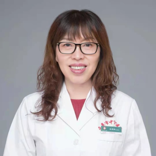 杜明珠 　 职称：主任医师