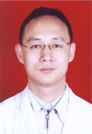 王雄文主任医师