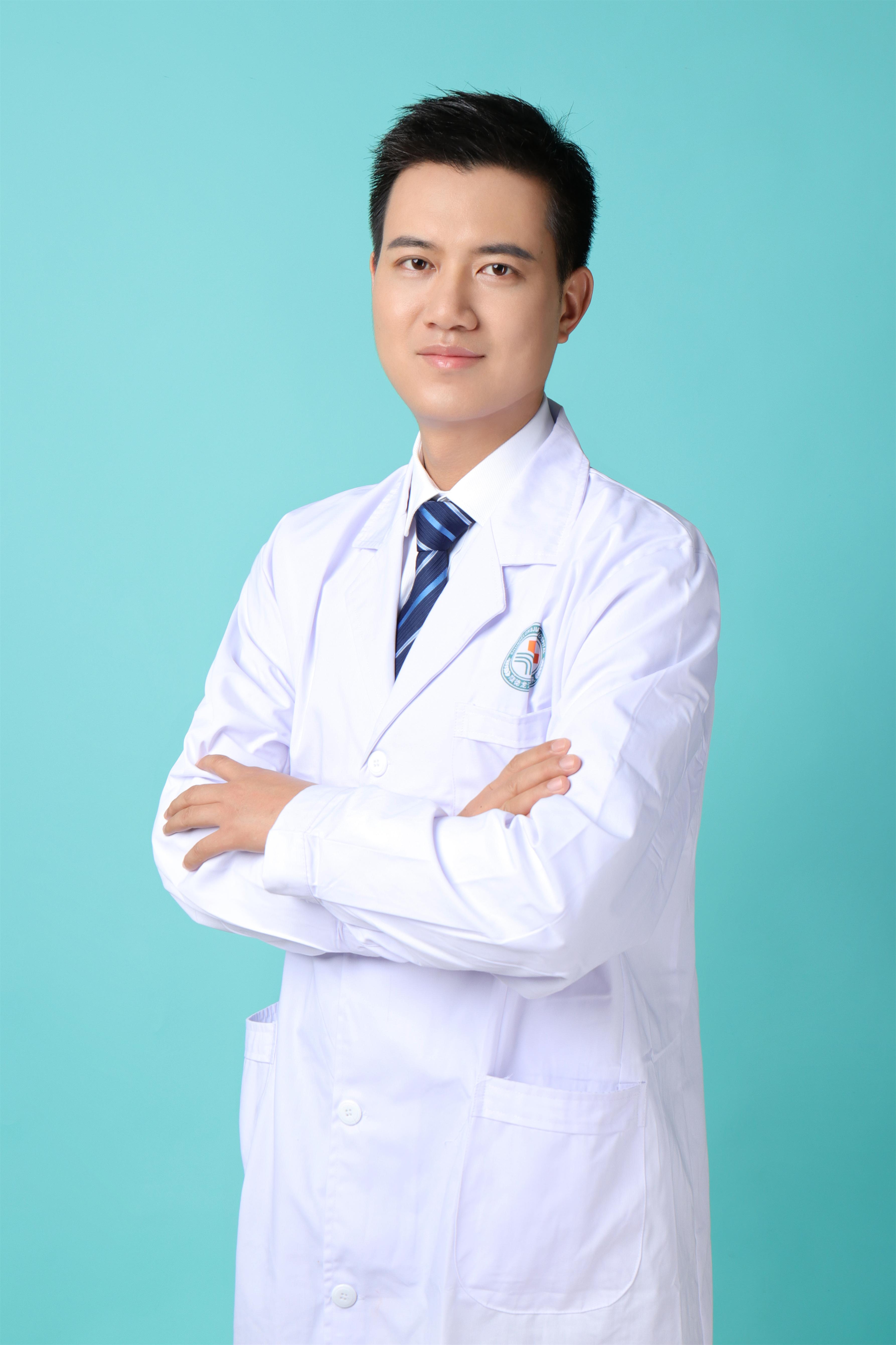 邓静(主任助理,外科教研室副主任,第四党支部委员)