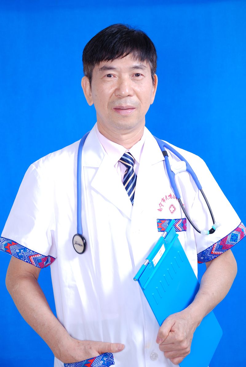 龚冀荣副主任医师、脾胃病科主任