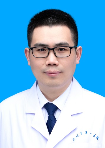 甲状腺乳腺外科杨德法