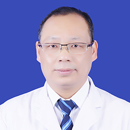 陈小四　肿瘤内科主任