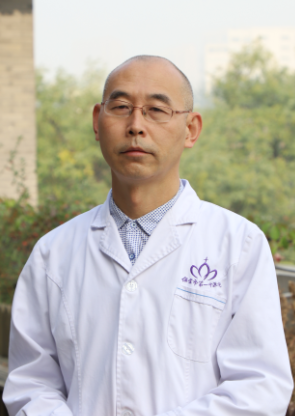 武智强副主任技师