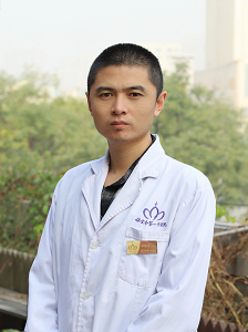 梁银龙主管技师