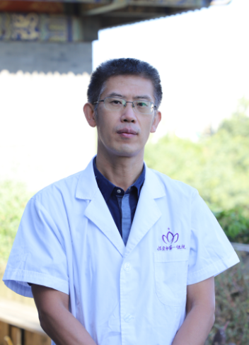 王占芬主任医师