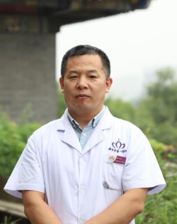 廖永新主治中医师