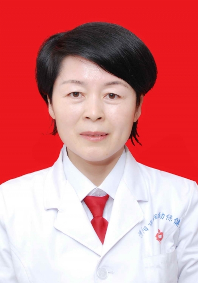 儿科主任医师林秀珍