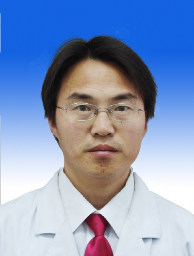 王厚革副主任、副主任医师