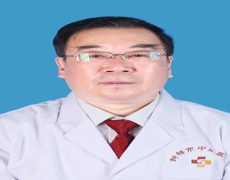 脾胃肝胆病科主任：李朝宏