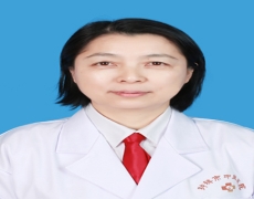 妇产科学科主任：邱权英