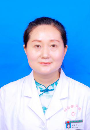 何亚菲