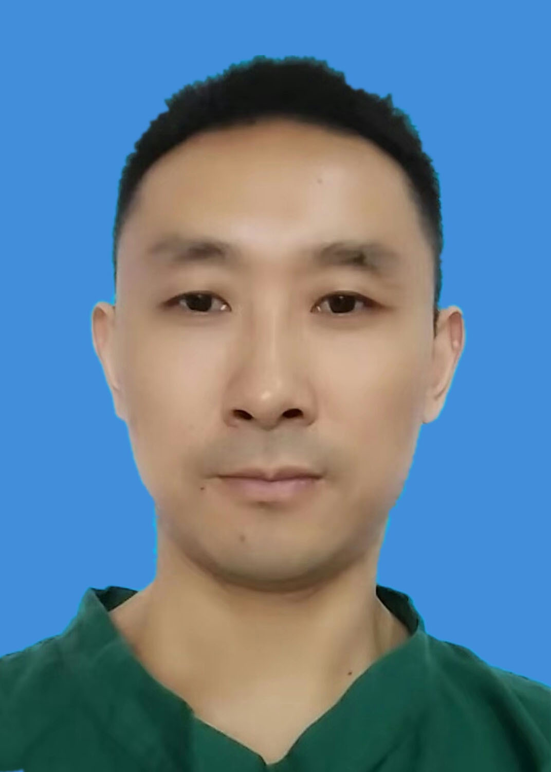 张红新