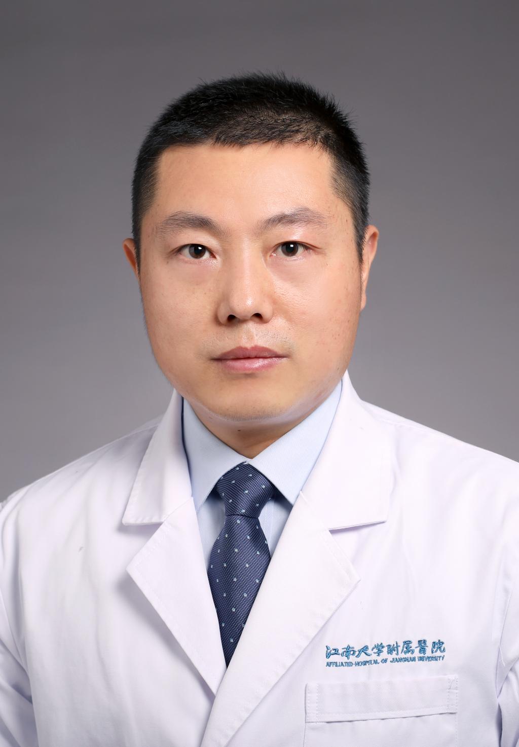 杨军副主任医师