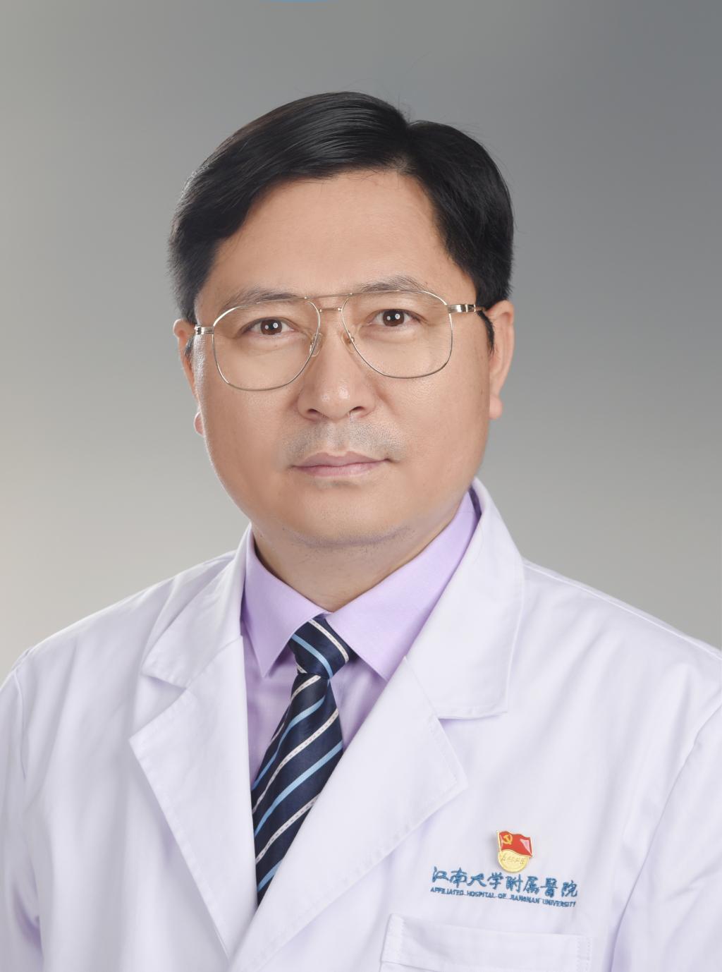 蒋云召主任医师