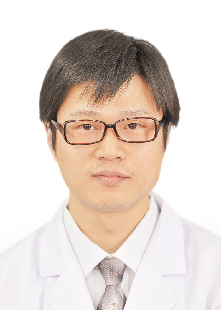 周健副主任医师