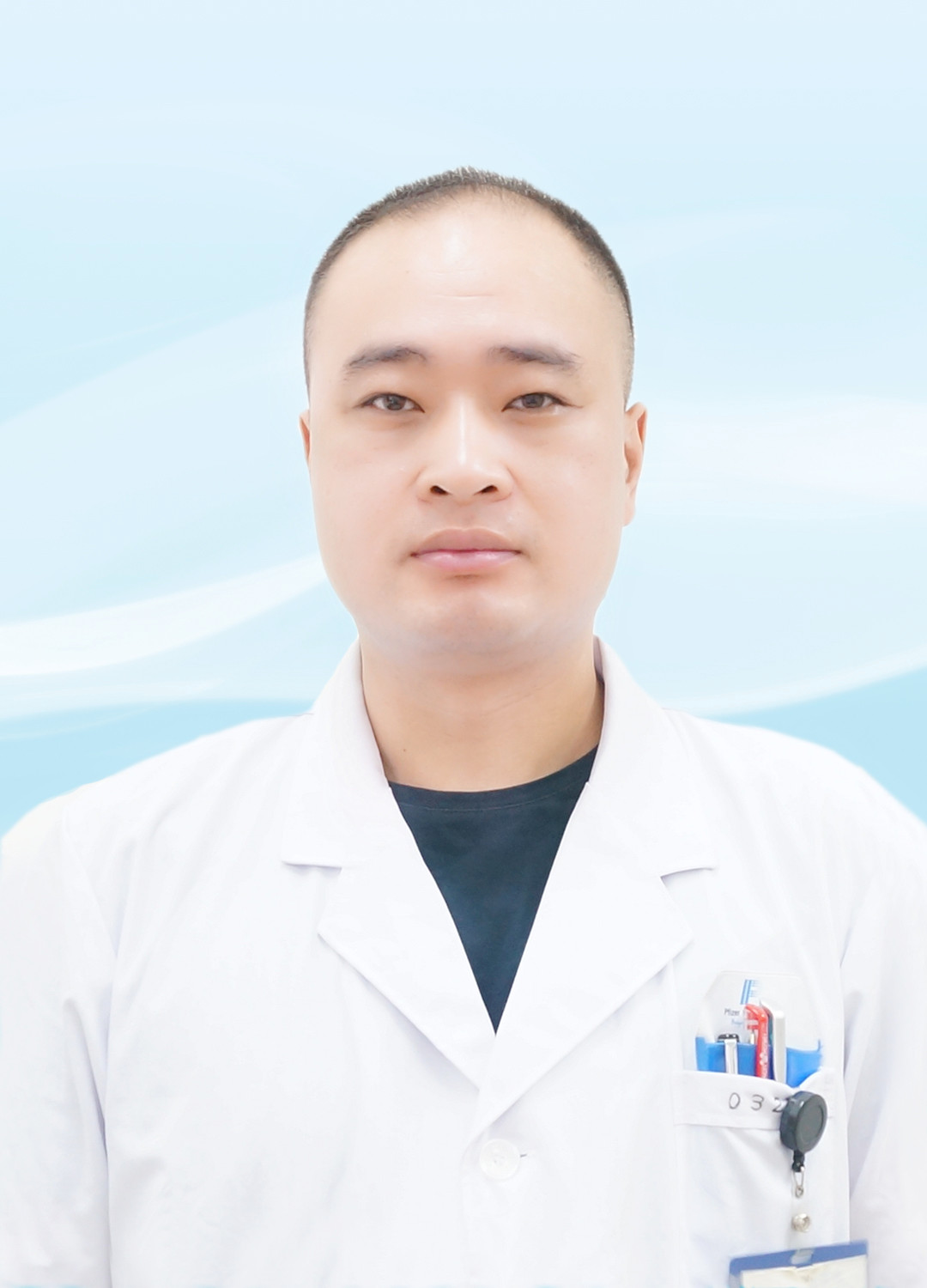 吴健关节外科主任医师