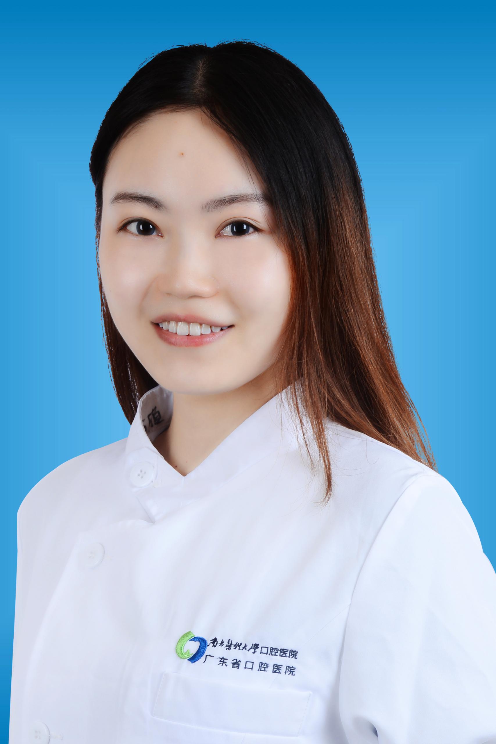 席梦莹                住院医师、...