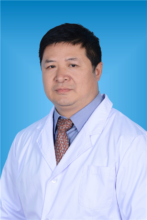 许 竞                《口腔疾病...