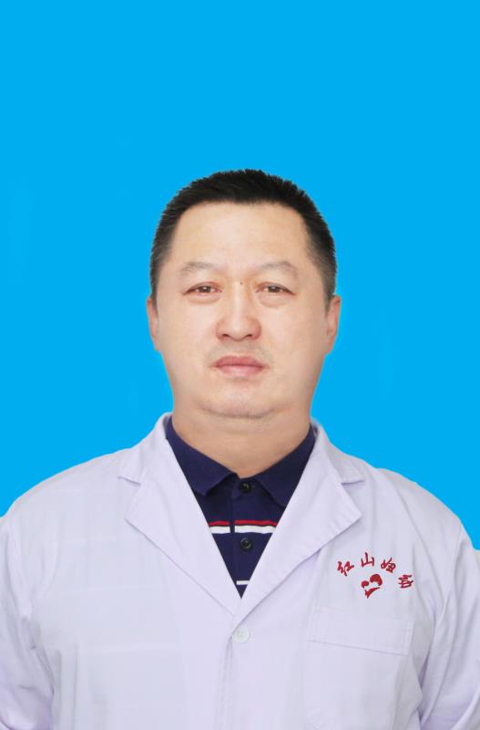 李秀春副院长兼麻醉科主任，副主任医师