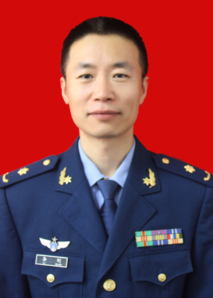 李刚 甲乳心胸外科副主任医师