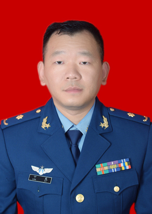 丁嵬  心理门诊主任  主治医师