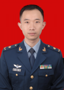 黄晶  心胸、甲乳血管外科主治医师