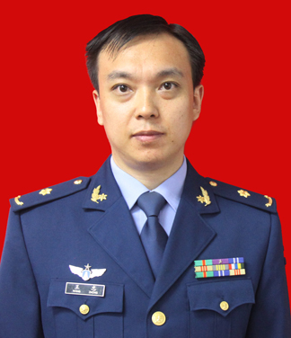 王忠  副院长，副主任医师