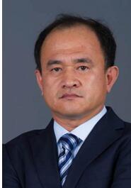 杨荣辰（胸外科泌尿外科）