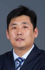 薛建刚（胸外科泌尿外科）