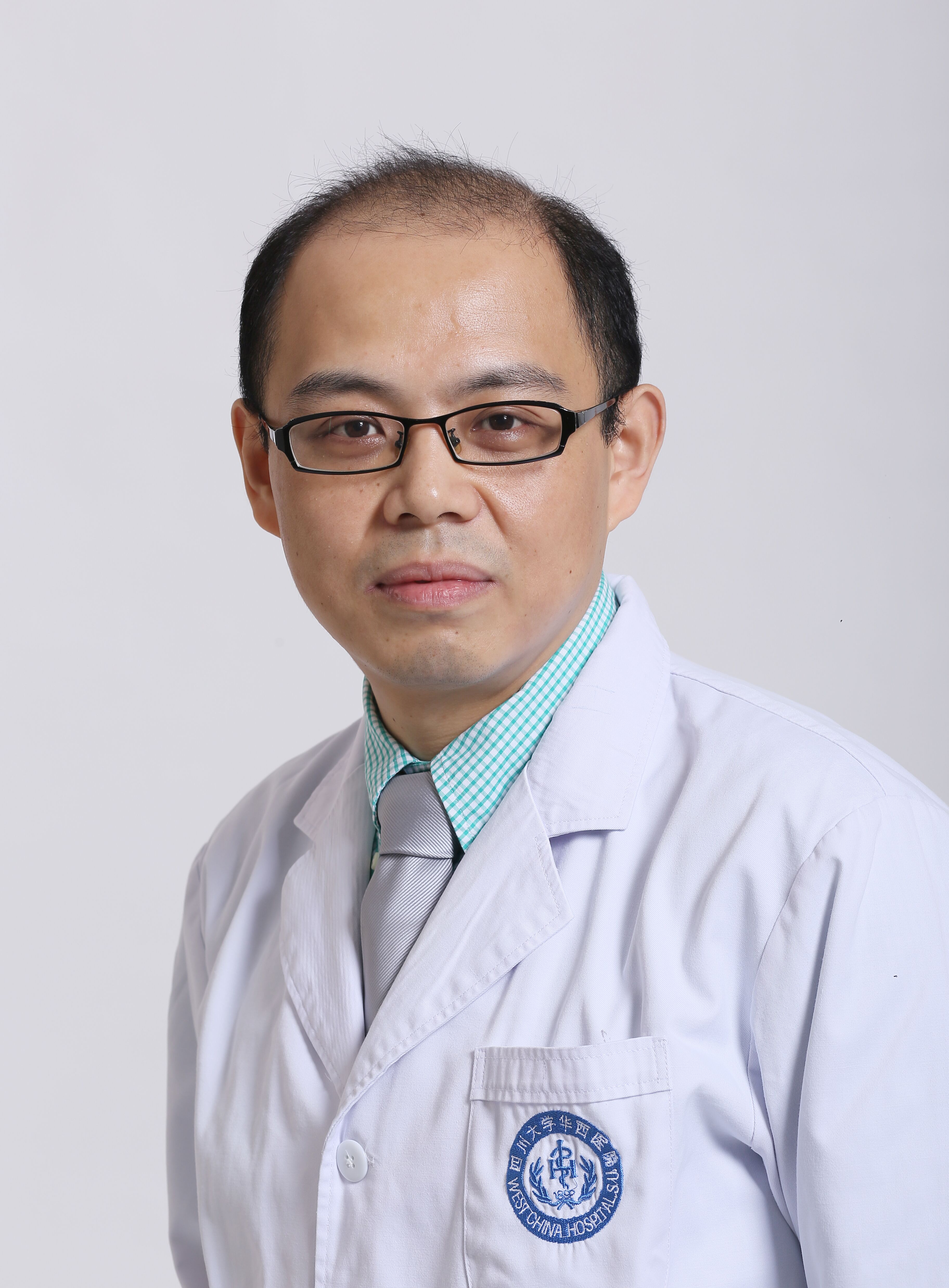 王存普通外科学科主任